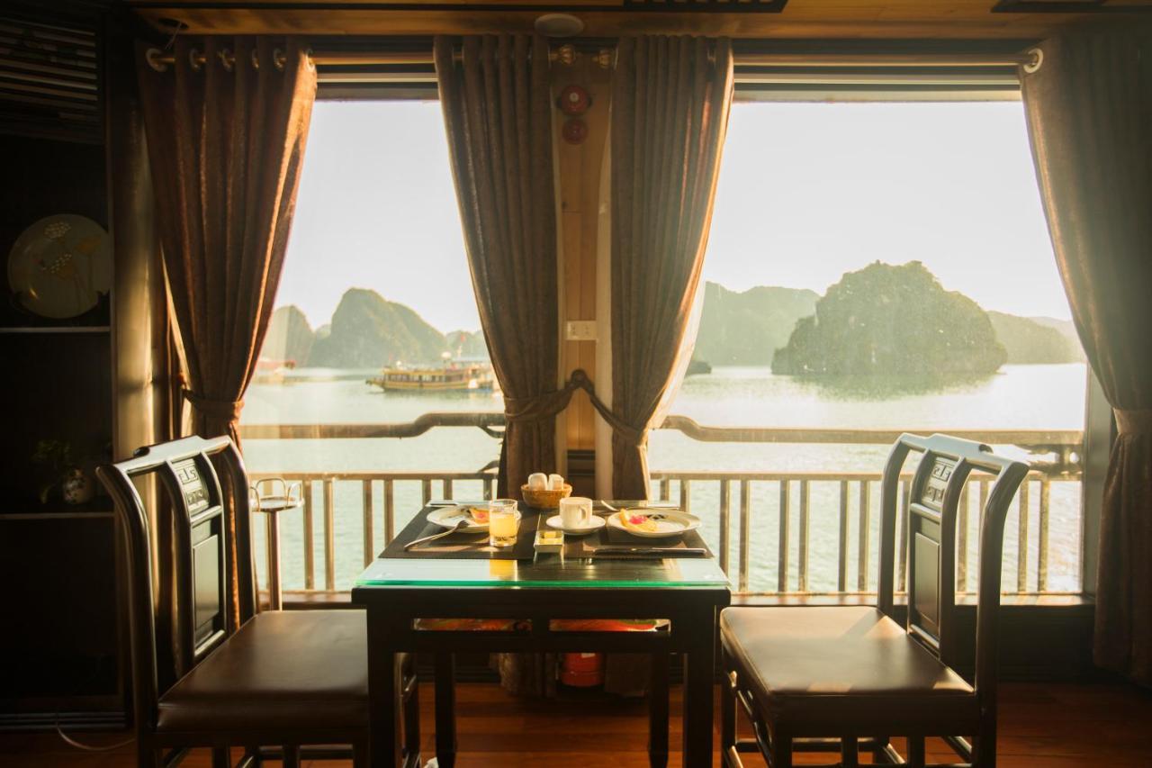 Hotel Cozy Boutique Cruise Dong Khe Sau Exterior foto